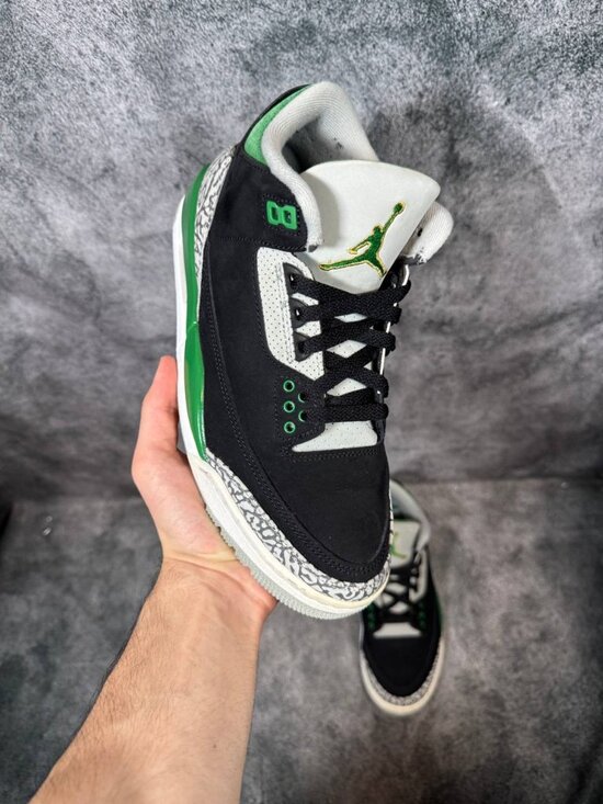 Disney Christmas 2025 Lil Rin Rin Plush Badge Red New